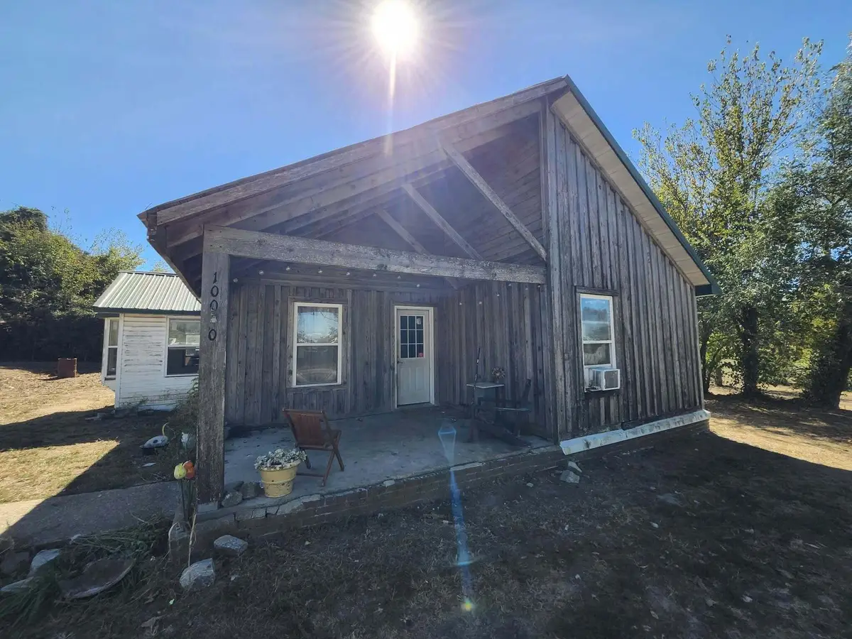 10090 Sunshine Drive, Mountain Grove, MO 65711 - #1