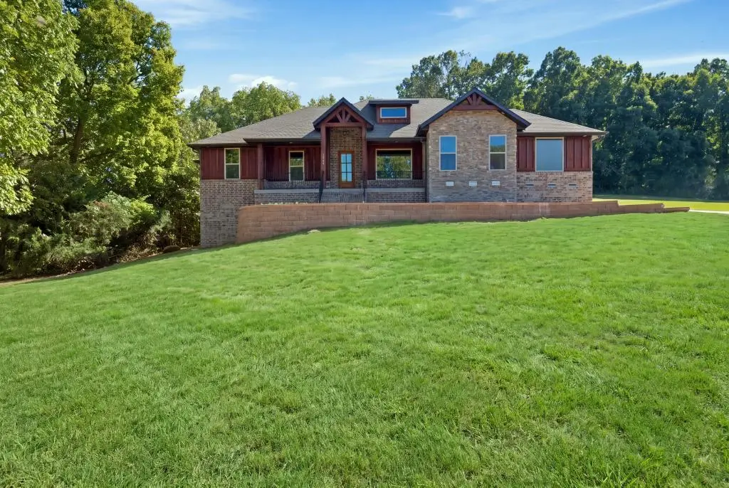 1914 W Patton Place, Nixa, MO 65714 - #1