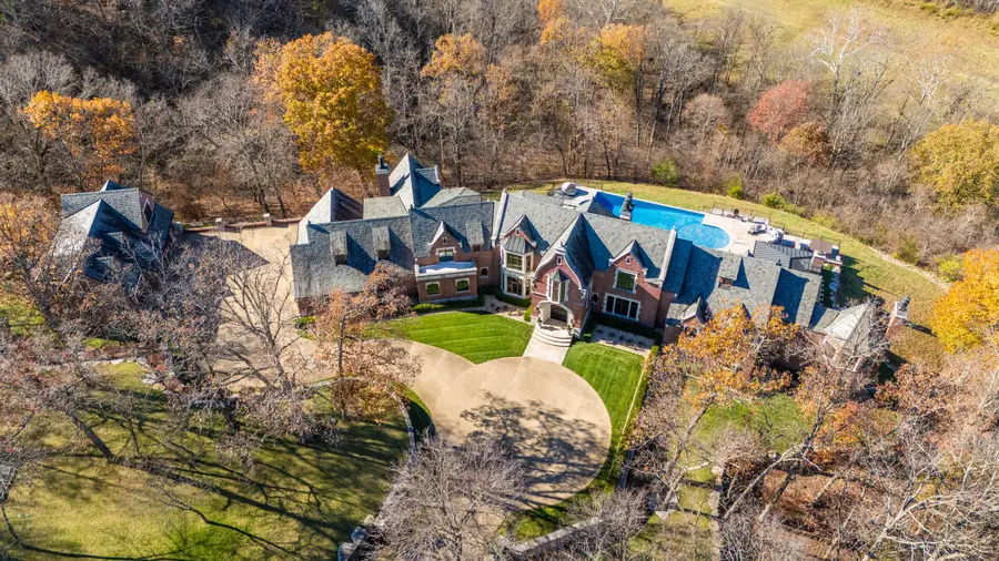 6052 E Summit View Drive, Springfield, MO 65809 - #2