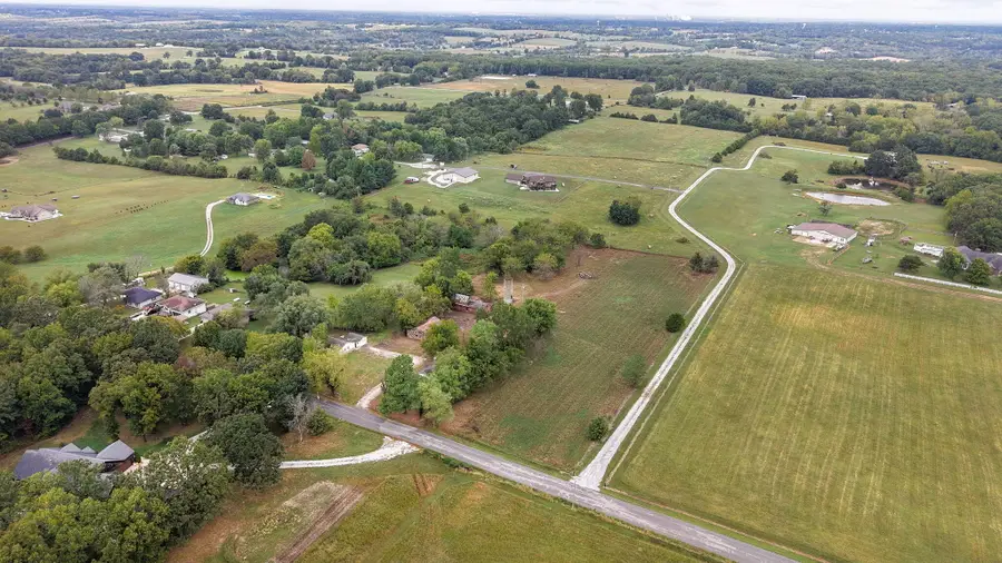 2033 W Union Chapel Road, Nixa, MO 65714 - #3