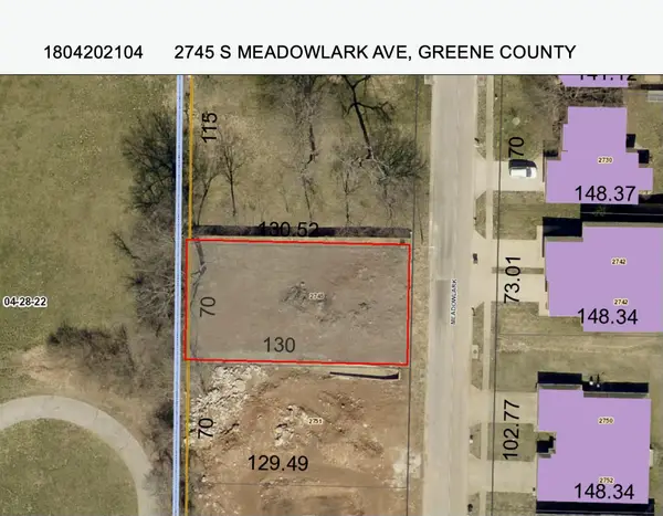 2745 S Meadowlark Avenue, Springfield, MO 65807
