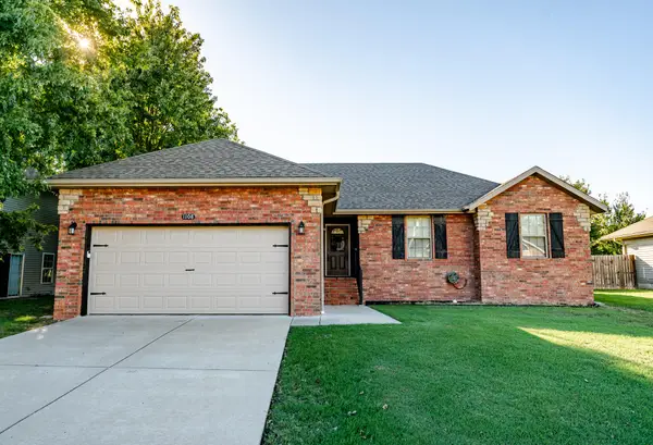 1108 Amanda Avenue, Monett, MO 65708