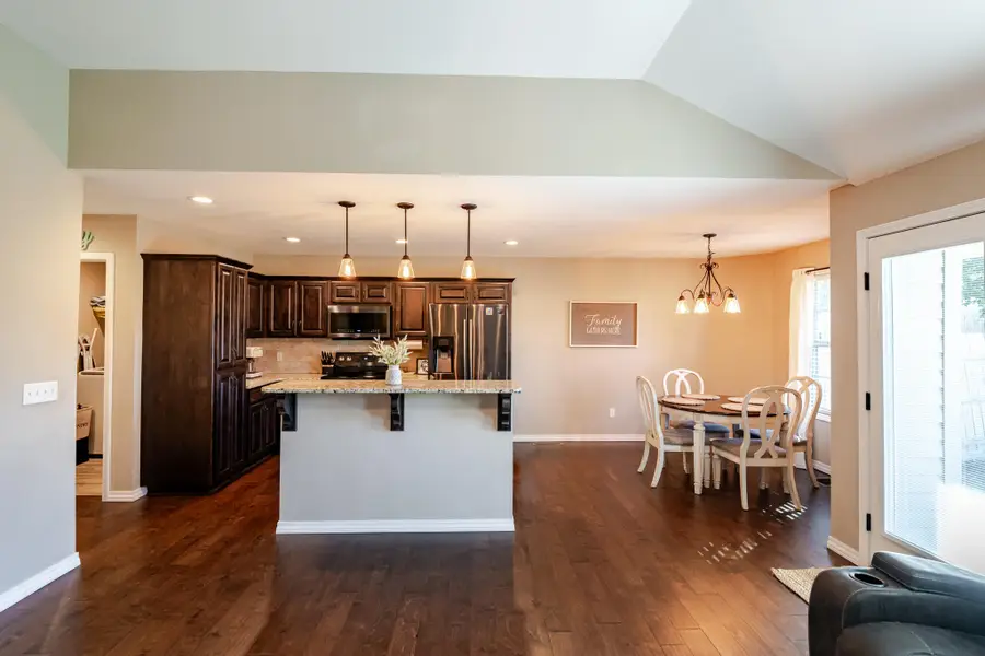 1108 Amanda Avenue, Monett, MO 65708 - #2