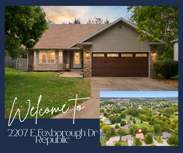 2207 E Foxborough Drive, Republic, MO 65738