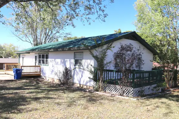 232 E Miller Street, Mansfield, MO 65704