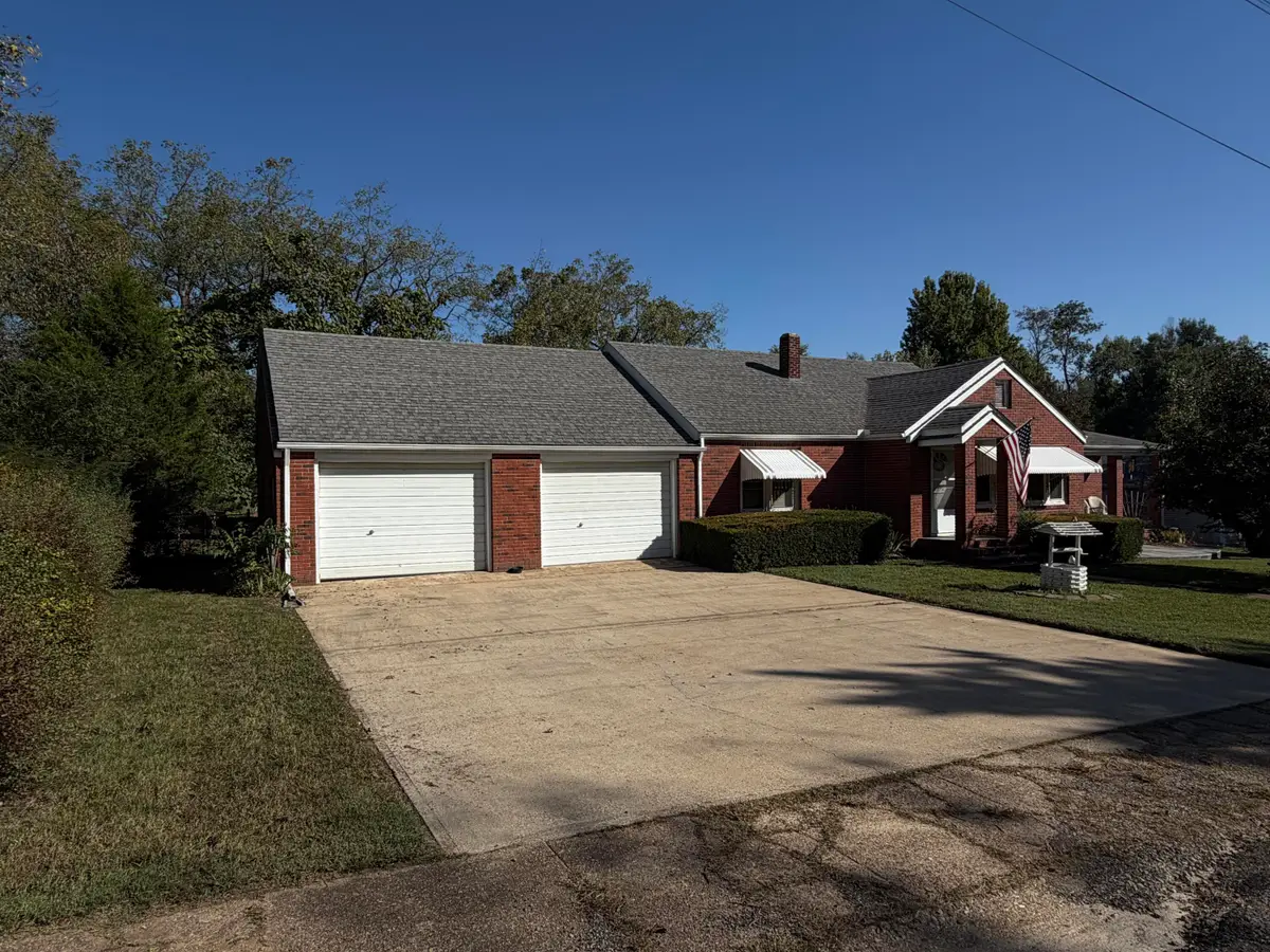 604 W 2nd Street, Mountain View, MO 65548 - #1