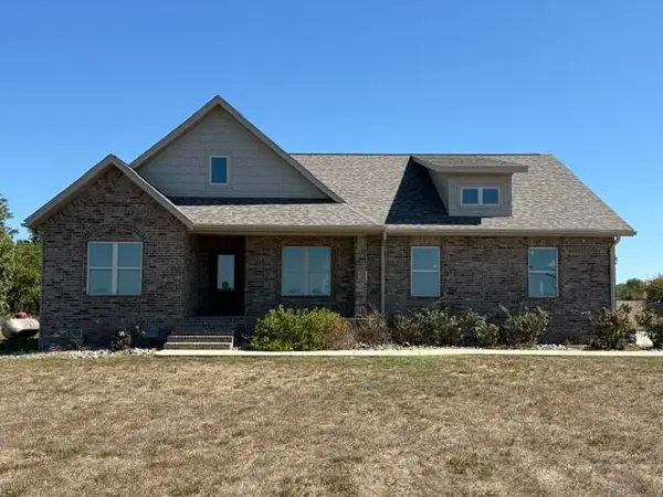 23811 Lawrence 1170, Verona, MO 65769