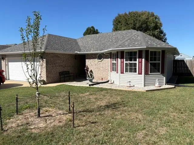 333 W Cline Street, Aurora, MO 65605 - #1