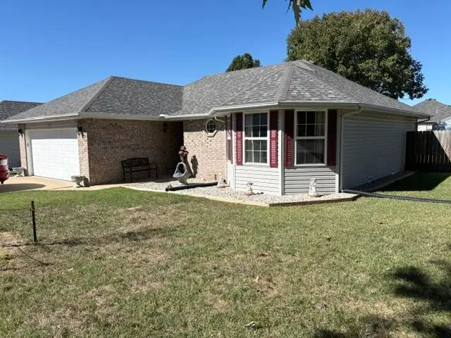 333 W Cline Street, Aurora, MO 65605 - #2