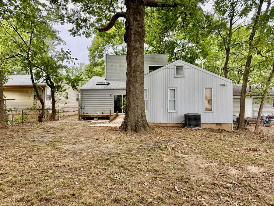 1842 S Franklin Avenue, Springfield, MO 65807 - #3