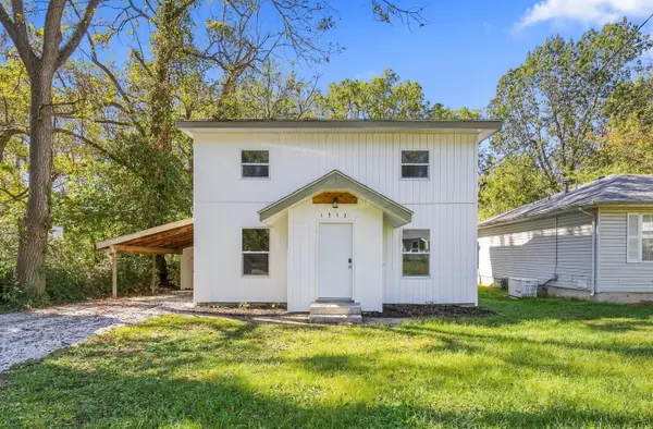 1313 N Clifton Avenue, Springfield, MO 65802