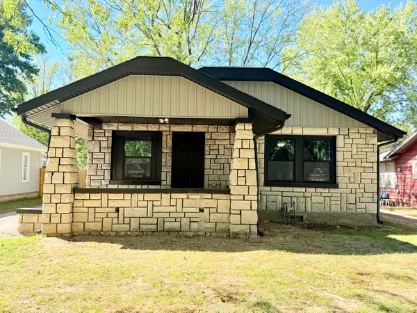 1518 S Murphy Lane, Joplin, MO 64801
