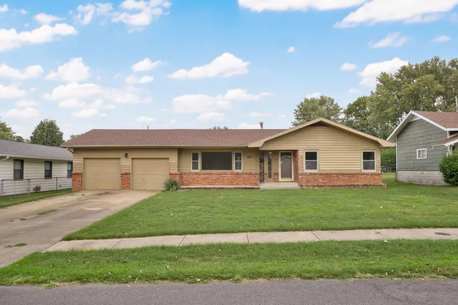 3171 E Linwood Street, Springfield, MO 65804 - #3