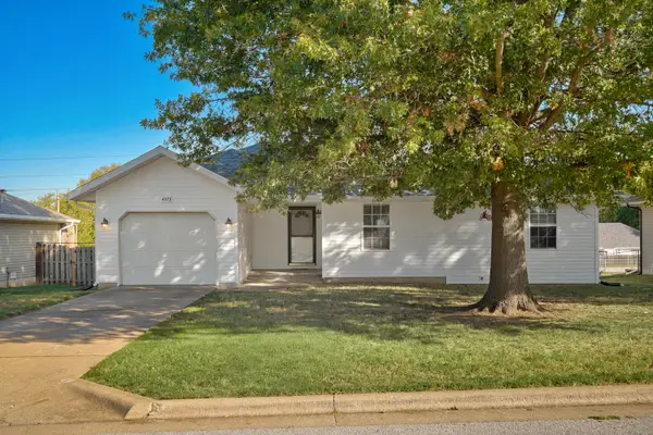 4573 W Portland Street, Springfield, MO 65802