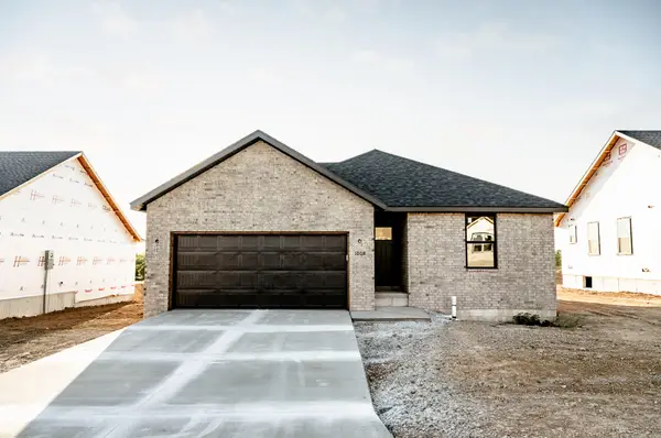1008 Fenli Avenue, Monett, MO 65708