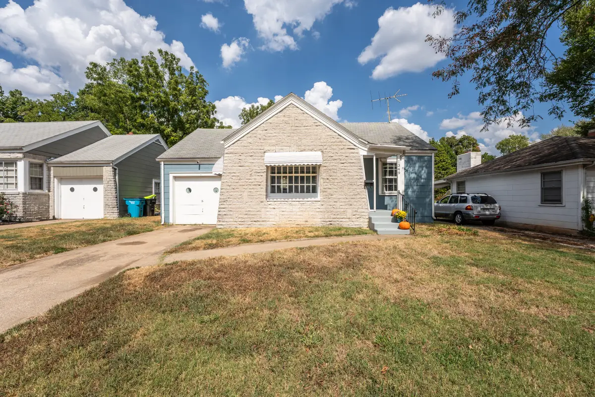 1349 E Stanford Street, Springfield, MO 65804 - #1