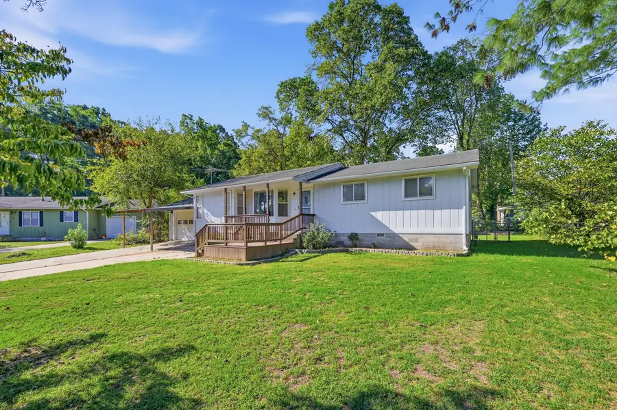 1406 Knapp Court, Neosho, MO 64850 - #2