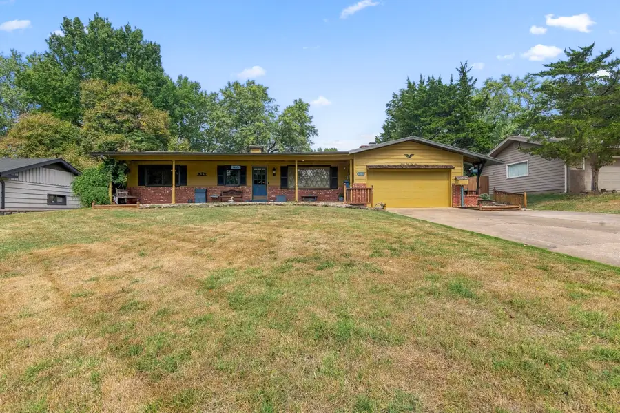 3151 E Wilshire Drive, Springfield, MO 65804 - #2