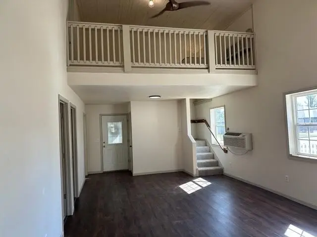 102 N Winfield Avenue, Joplin, MO 64801 - #3