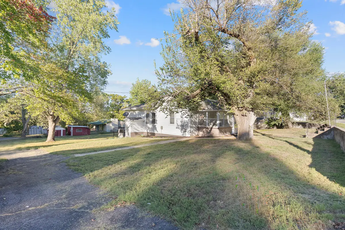 333 E Church Street, Granby, MO 64844 - #1