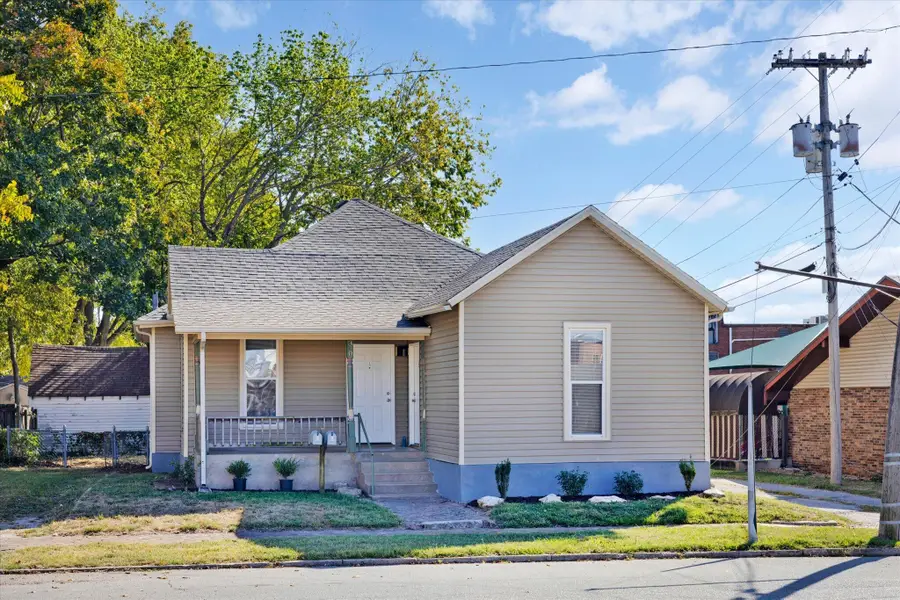 320 E Pacific Street, Springfield, MO 65803 - #3