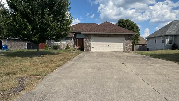 940 Bradford Court, Marshfield, MO 65706