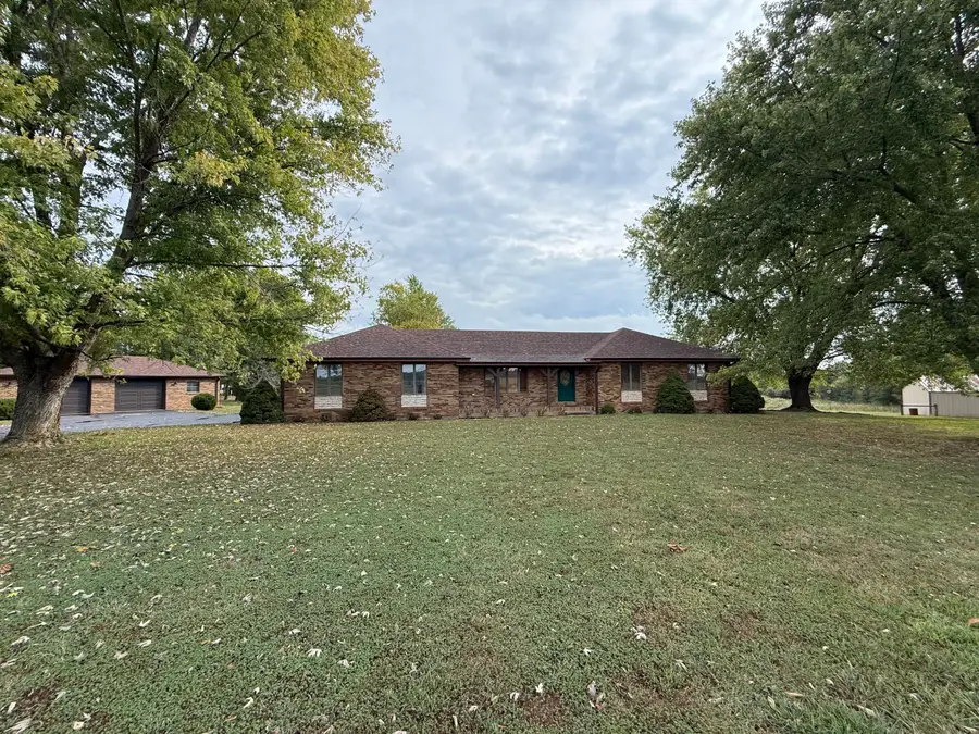3872 S 110th Road, Bolivar, MO 65613 - #2