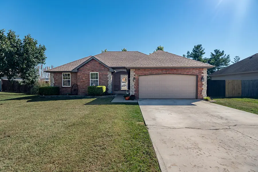 508 Ponderosa Avenue, Rogersville, MO 65742 - #2