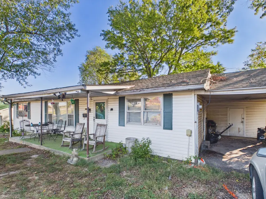 200 Park Street, Houston, MO 65483 - #3