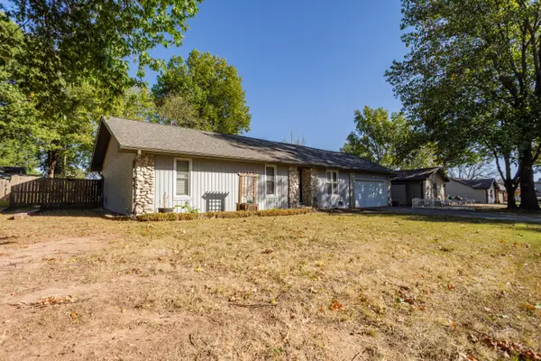 3661 W State Street, Springfield, MO 65802