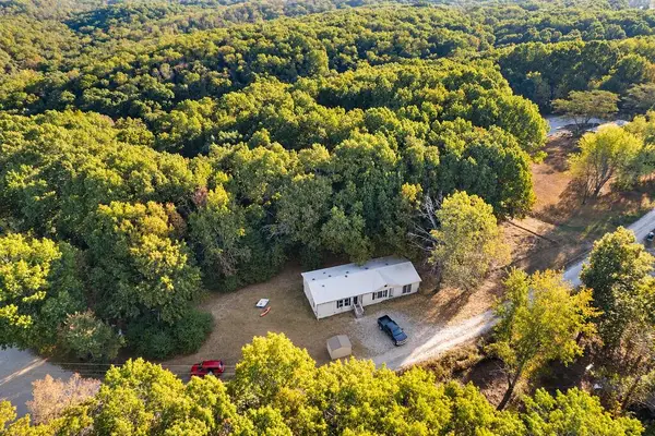 232 Steven Lane, Reeds Spring, MO 65737