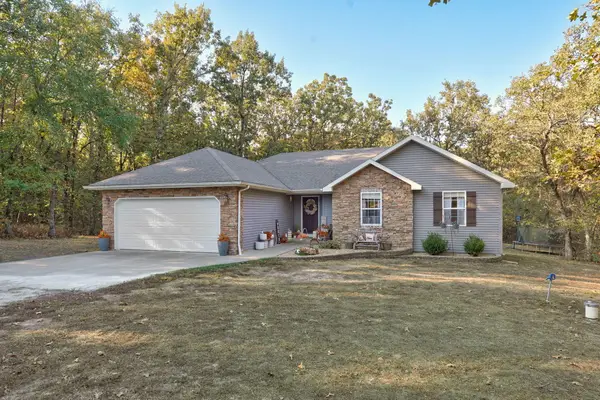 32 Rolling Hill Lane, Elkland, MO 65644