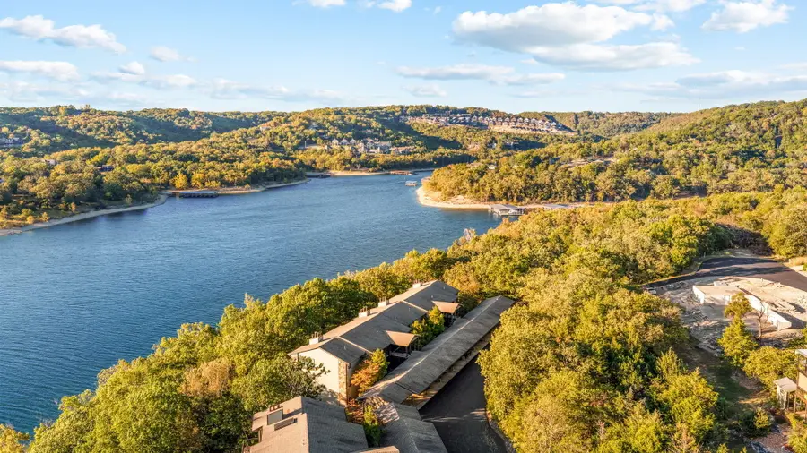 348 Sunset Cove #Unit 421, Branson, MO 65616 - #3