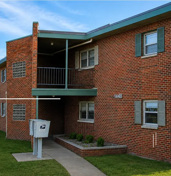 1448 N Benton Avenue, Springfield, MO 65802