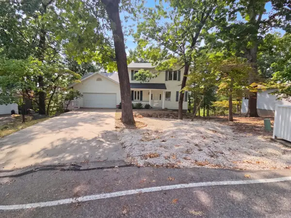 67 Keywest Court, Lake Ozark, MO 65049