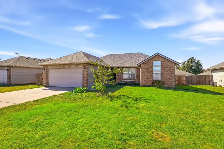 1239 N Andre Avenue, Republic, MO 65738 - #2