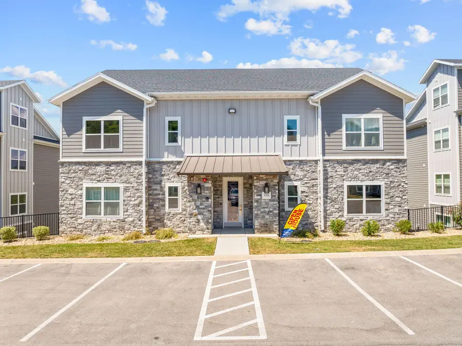 3010 N Vineyards Terrace #6, Branson, MO 65616 - #3