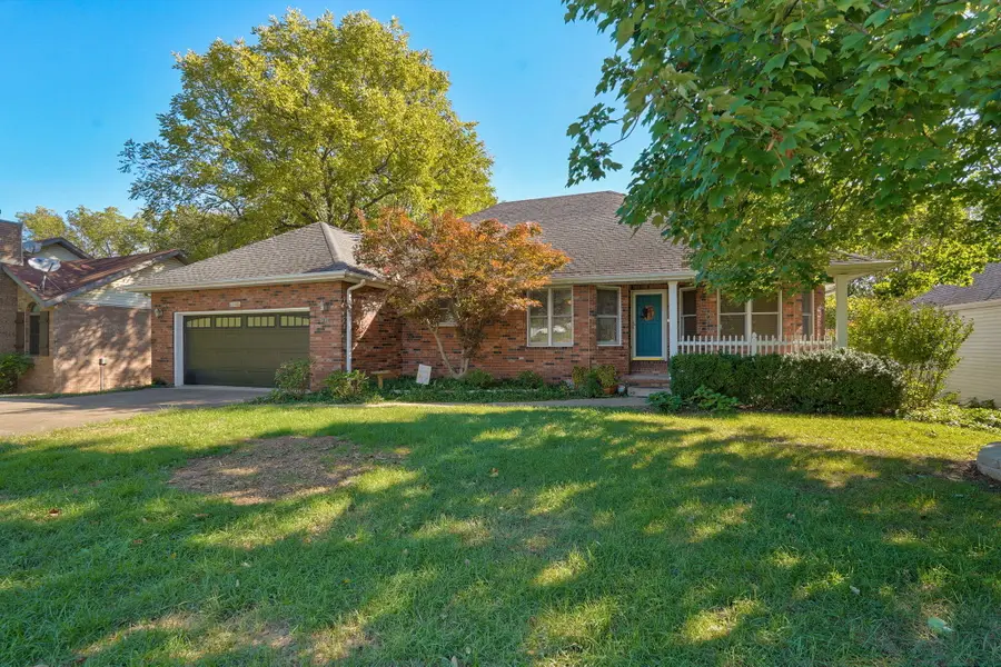 5102 S Elizabeth Avenue, Springfield, MO 65810 - #2