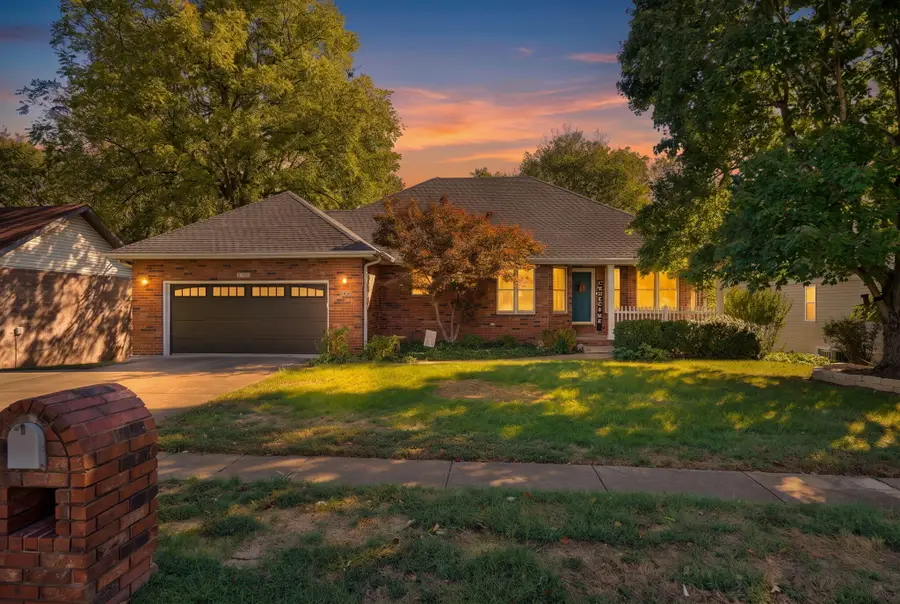 5102 S Elizabeth Avenue, Springfield, MO 65810 - #3