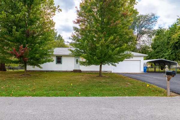 4216 W Mesa Street, Battlefield, MO 65619