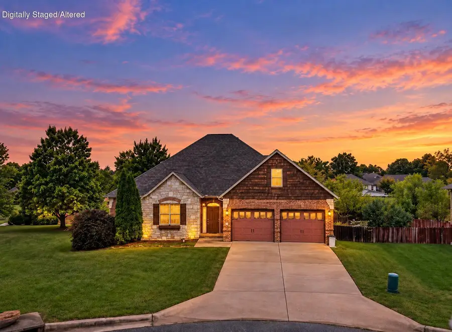 5611 N 10th Avenue, Ozark, MO 65721 - #2