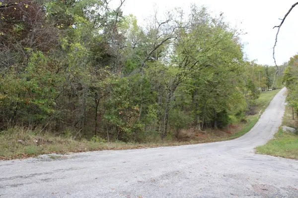 405 1st Street, Rockaway Beach, MO 65740