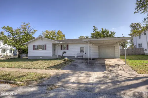 203 S Liberty Street, Webb City, MO 64870