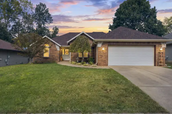3407 W Sagamont Street, Springfield, MO 65807