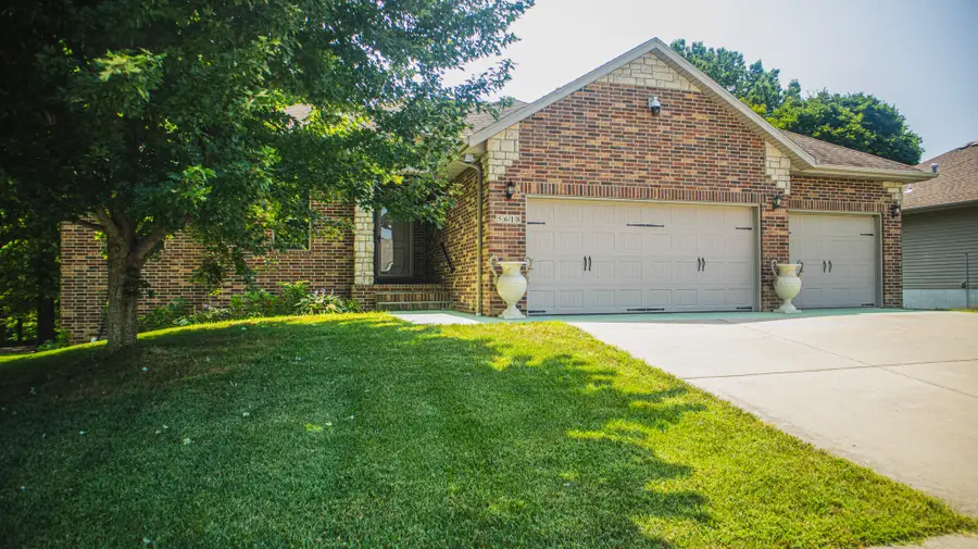 5618 E Pearson Parkway, Strafford, MO 65757 - #2
