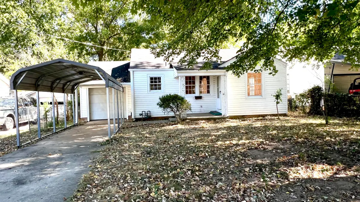 1836 S Ferguson Avenue, Springfield, MO 65807 - #1