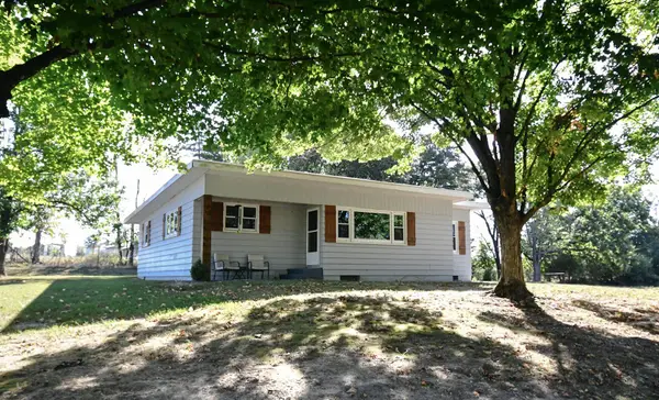 4100 State Highway D, Bolivar, MO 65613