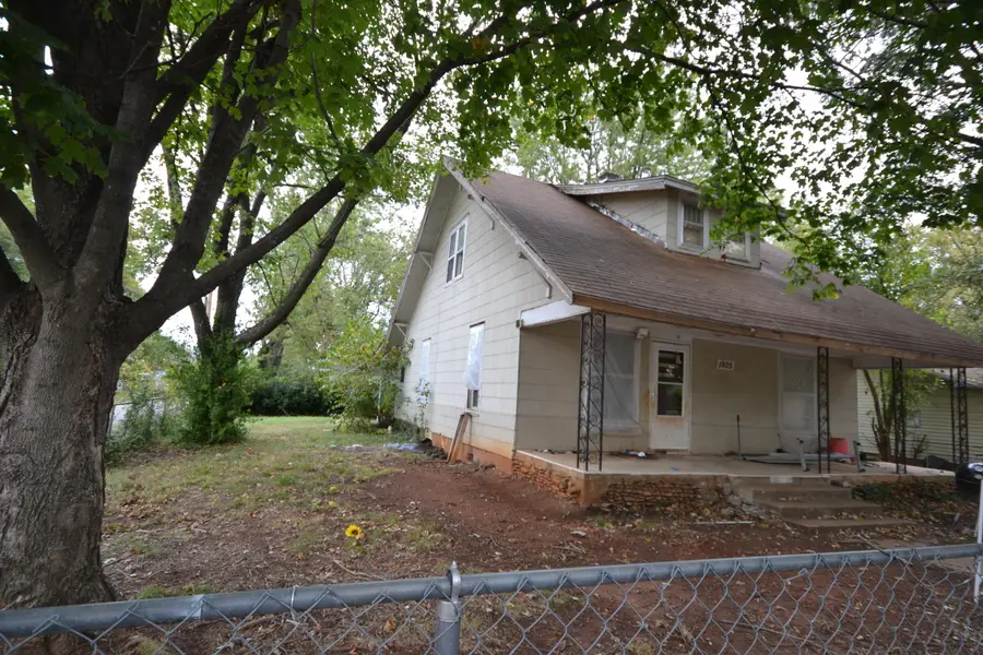 1925 W Lee Street, Springfield, MO 65803 - #2