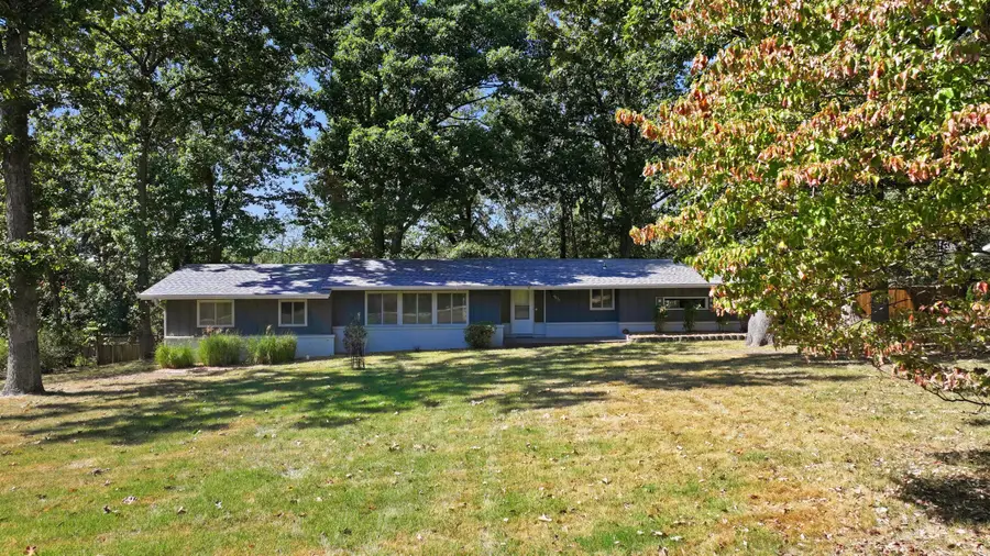 4631 S Lakehill Avenue, Springfield, MO 65804 - #2
