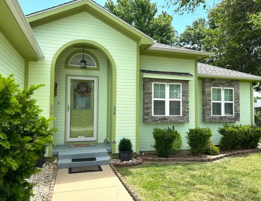 1921 Bluebird Drive, Webb City, MO 64870 - #3